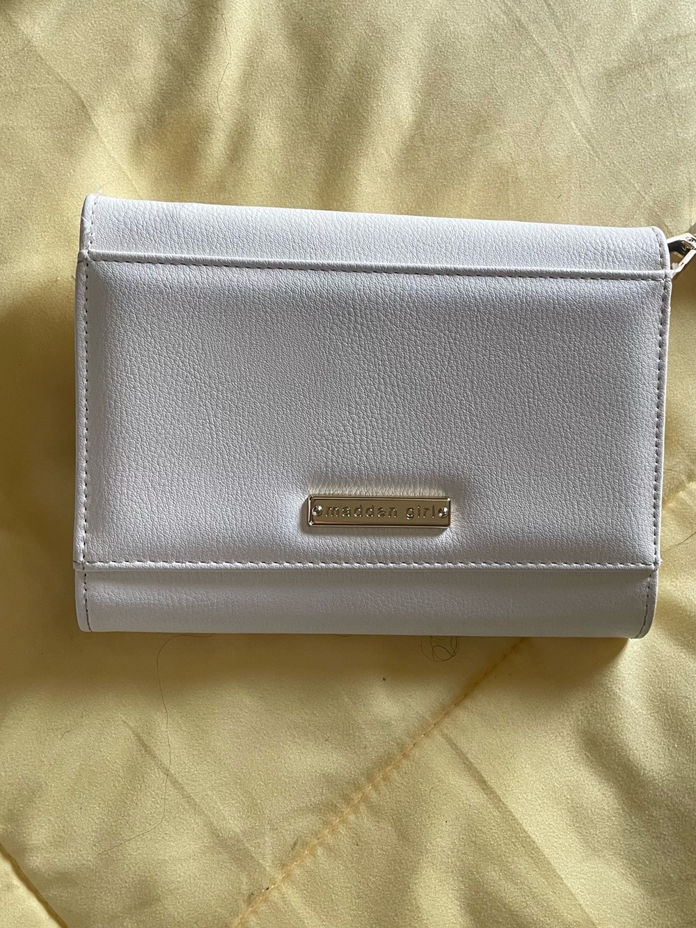 Madden Girl Cream Foldover Wallet with Gold Plate
